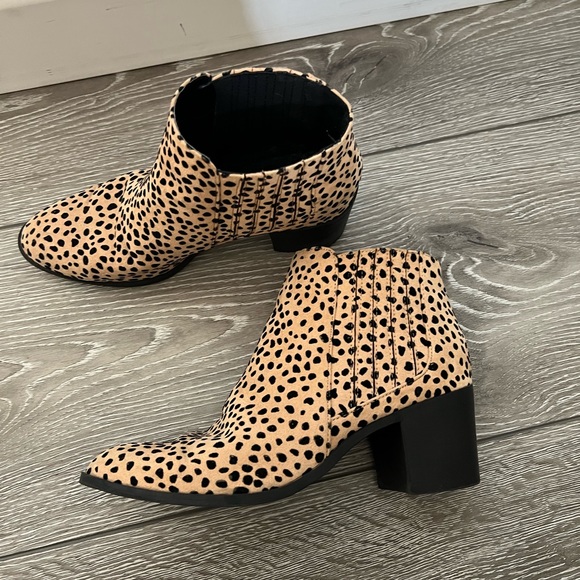 Booties - Picture 1 of 3